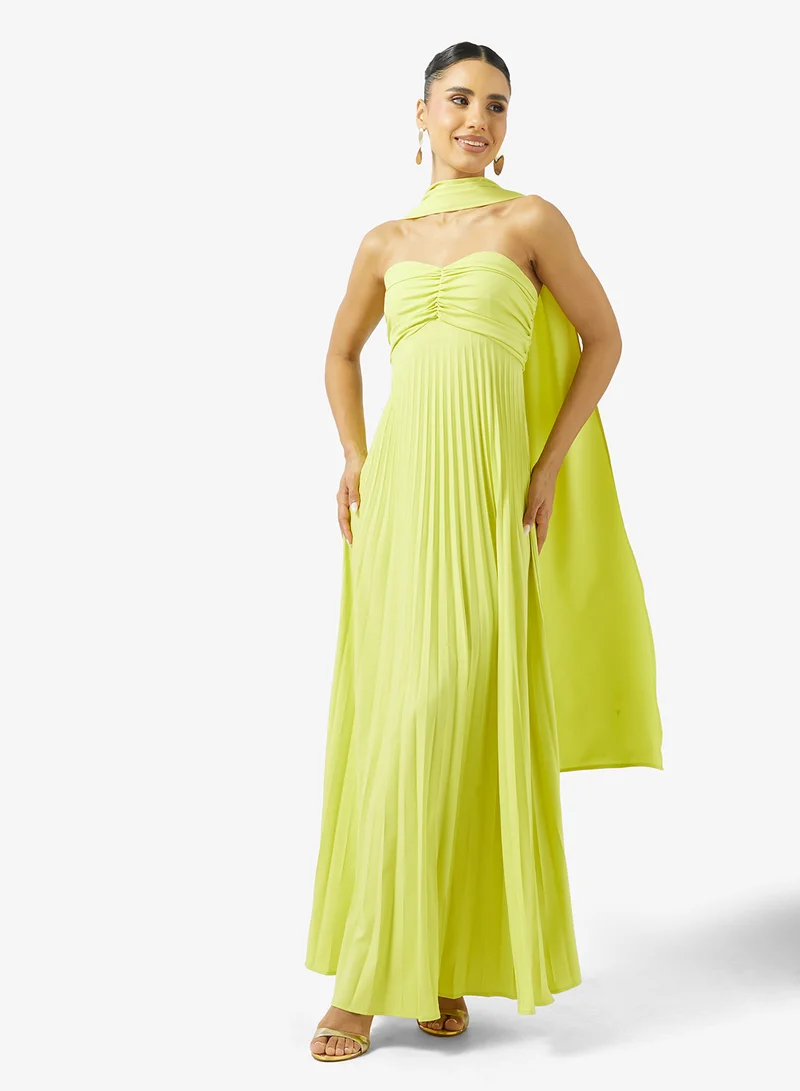 Ginger Sweetheart Neckline Plisse Dress with Scarf